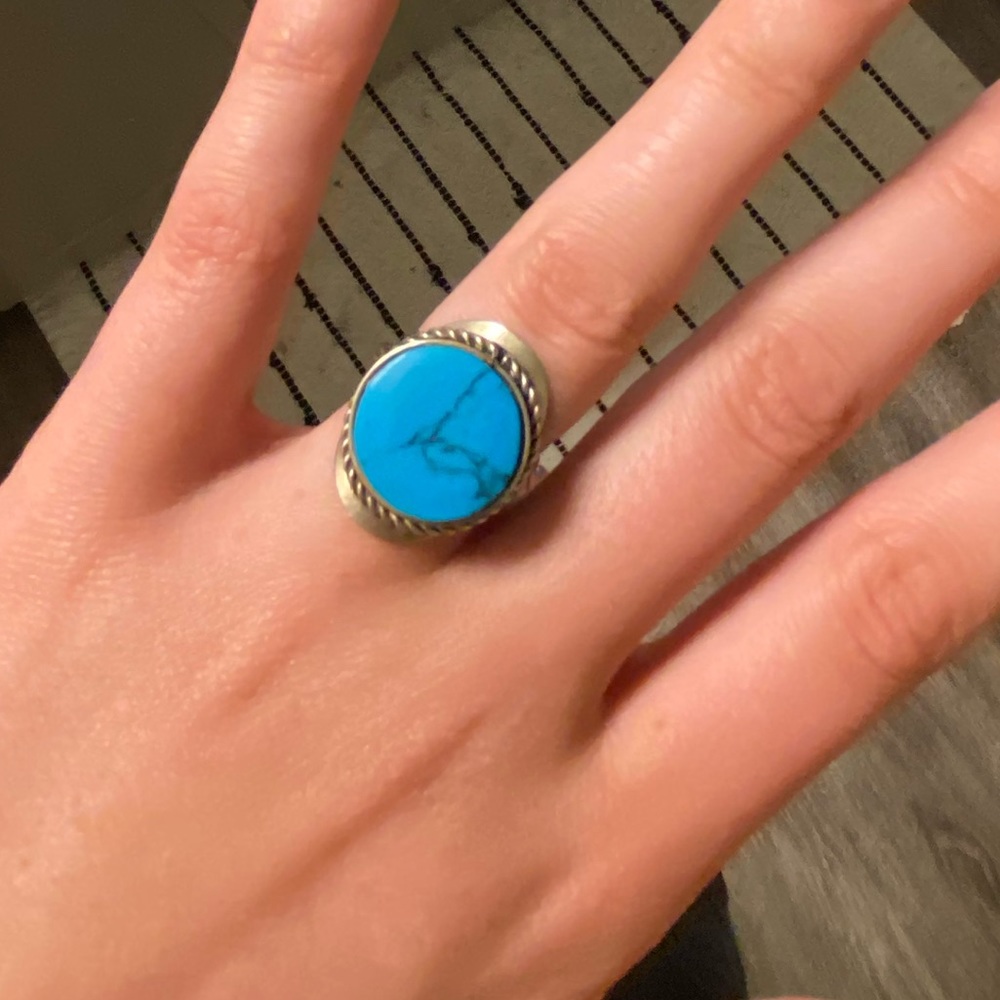 Turquoise ring - Picture 2 of 2